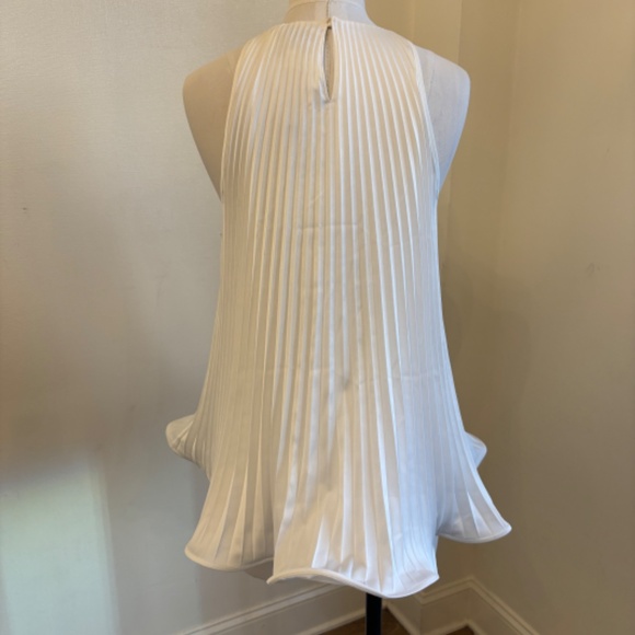Selezza Cataline Pleated Top in Lily White - Picture 3 of 4